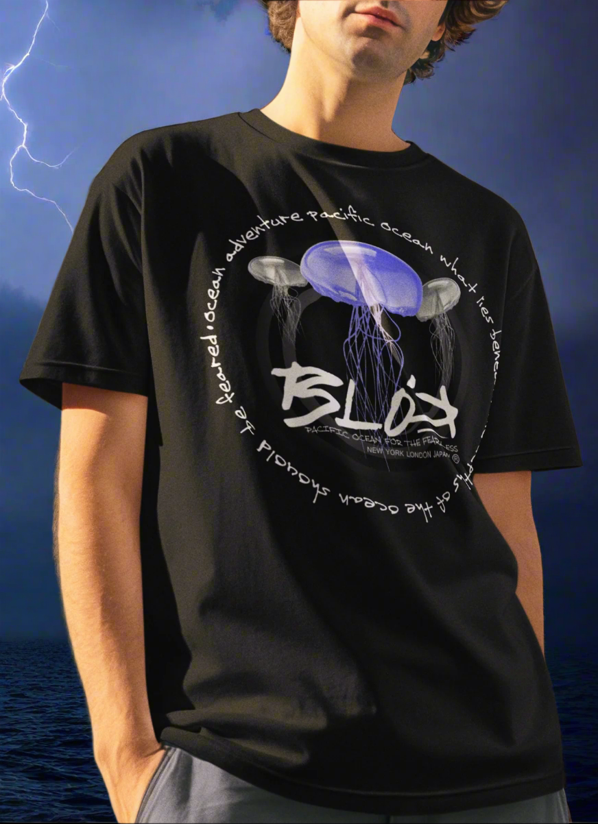 Jellyfish - Front Print - with White Logo - Men's Oversize