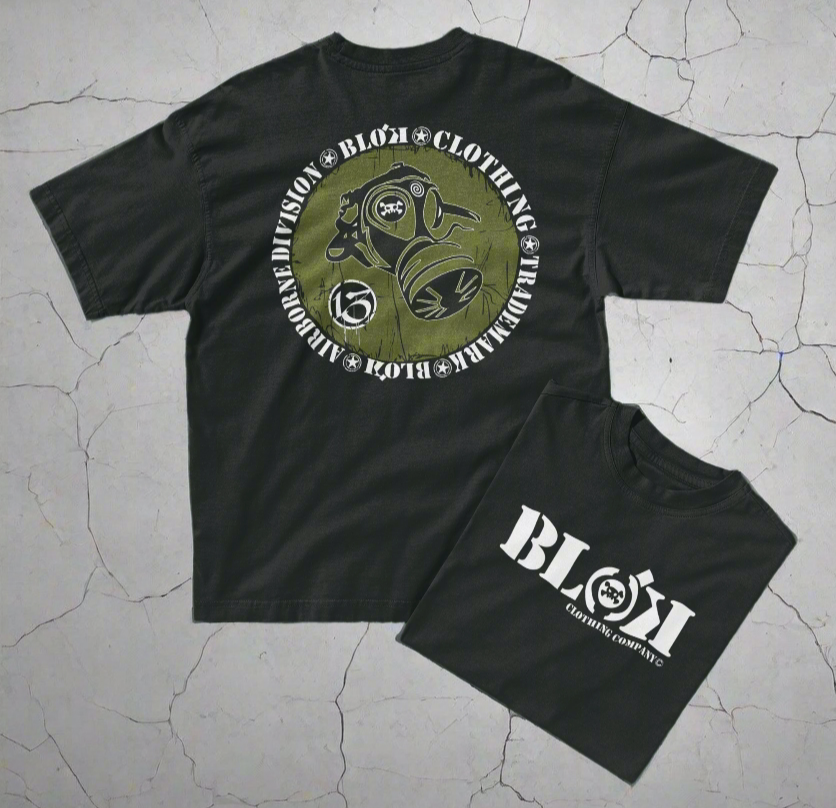 Gas mask - Front & Back Print - in White & Green - Oversize Men's