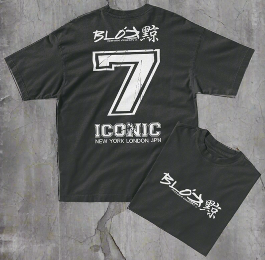 Iconic 7 - Front & Back Print - in White - Women's Oversize