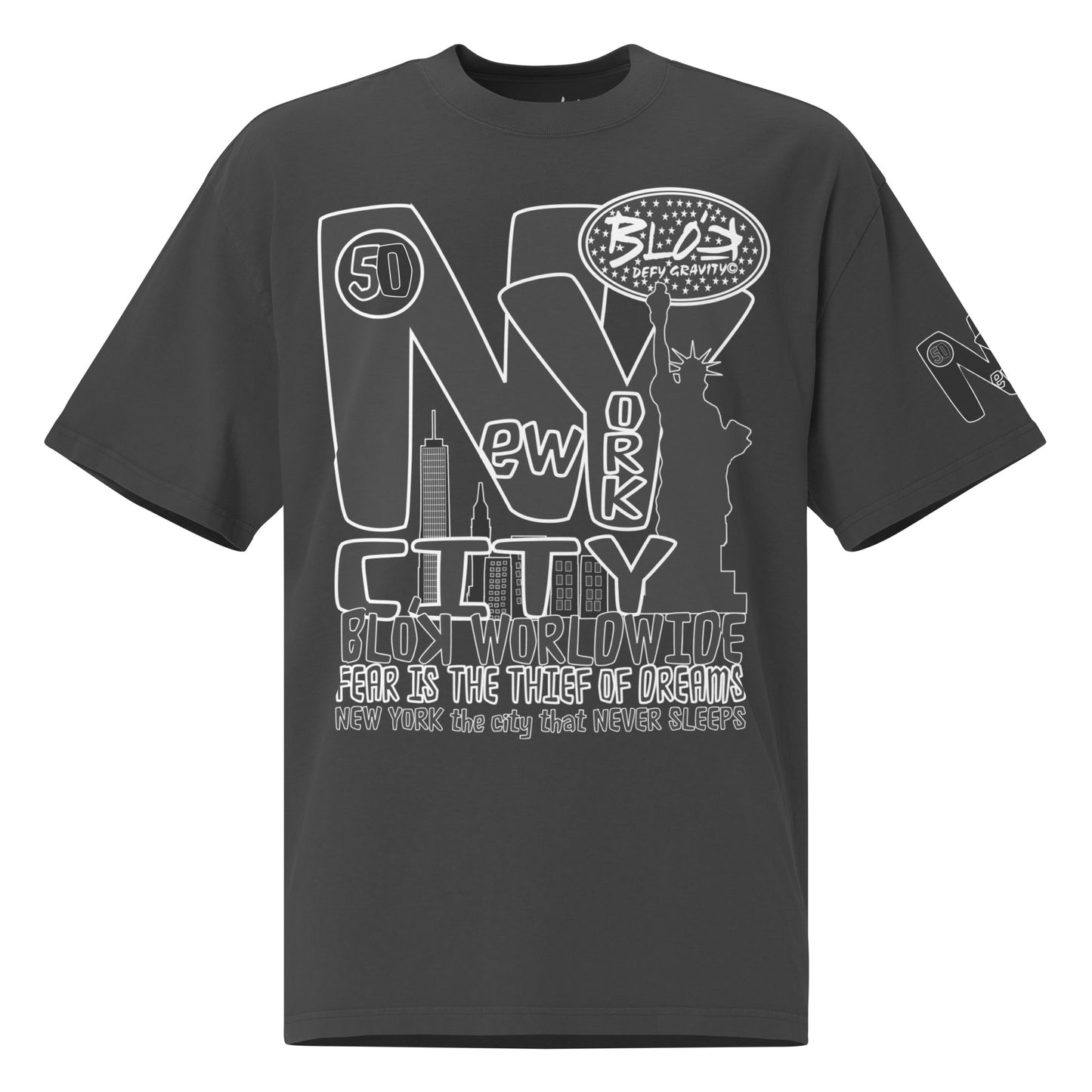 New York City Worldwide - Front & Arm Print in Black & White - Women's Oversize