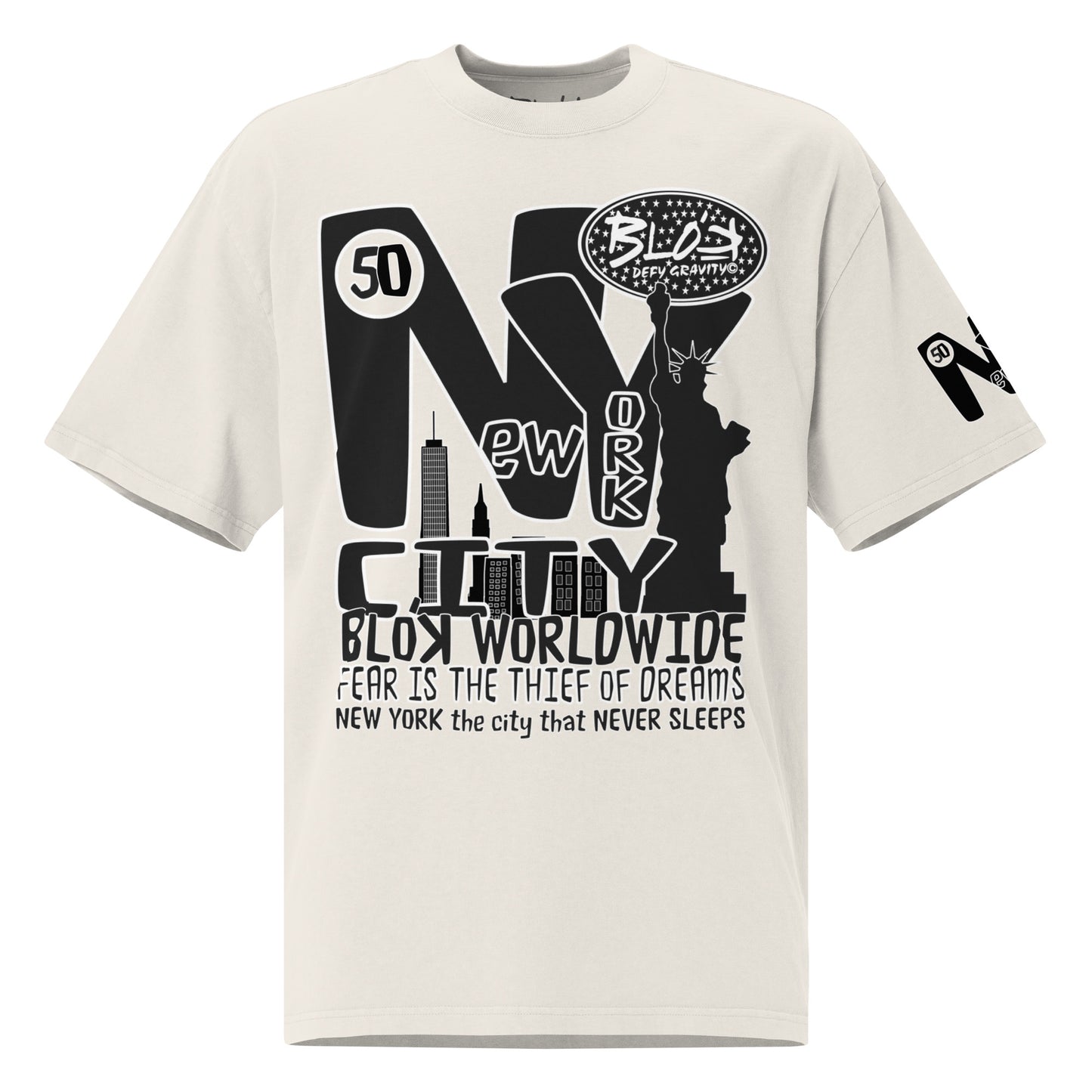 New York City Worldwide - Front & Arm Print in Black & White - Women's Oversize
