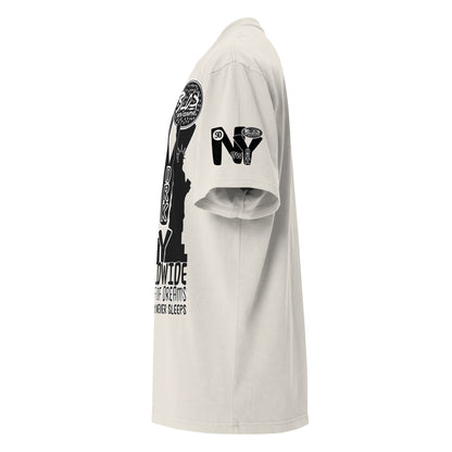 New York City Worldwide - Front & Arm Print in Black & White - Men's Oversize