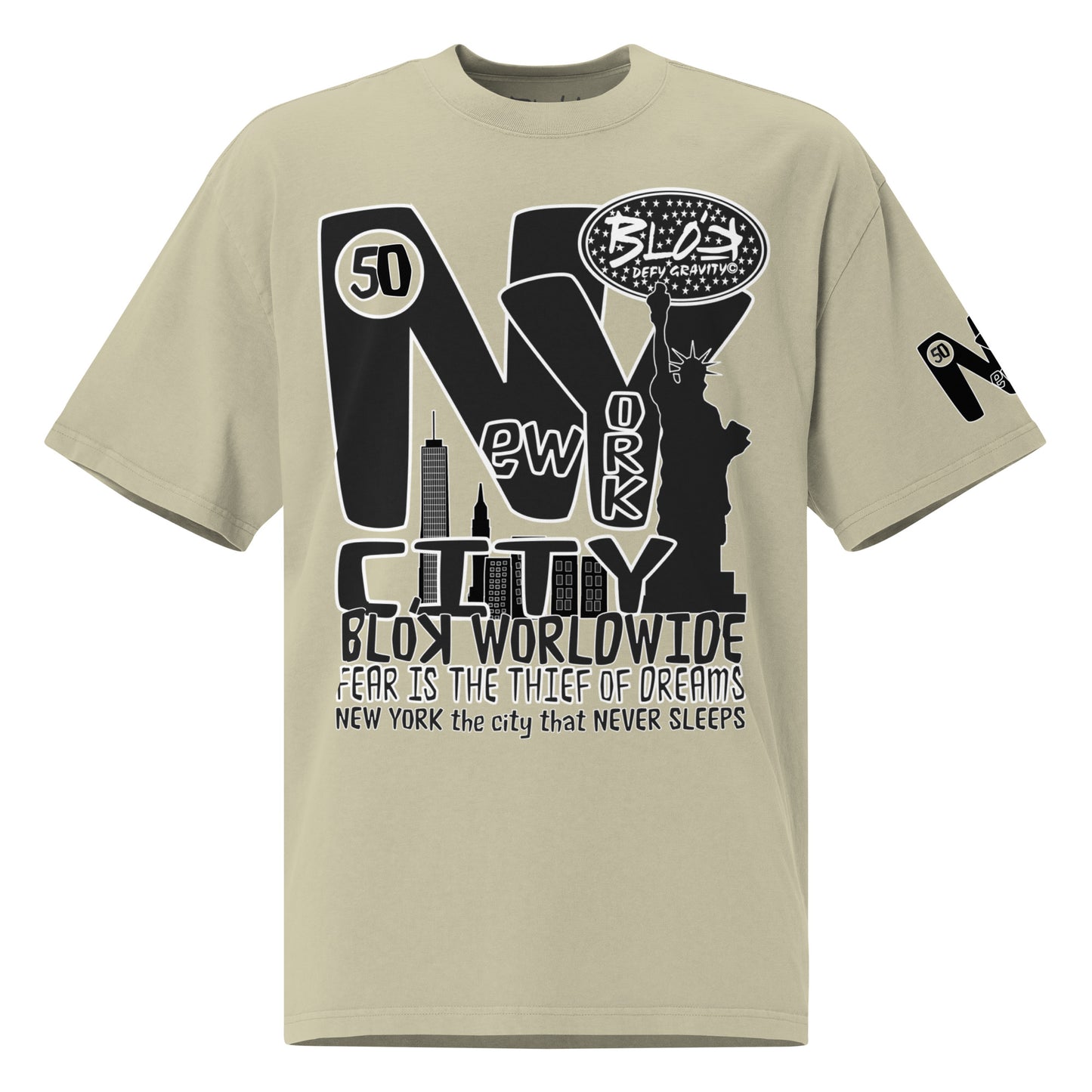 New York City Worldwide - Front & Arm Print in Black & White - Women's Oversize