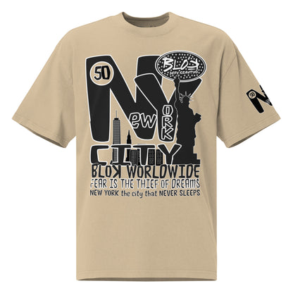 New York City Worldwide - Front & Arm Print in Black & White - Women's Oversize