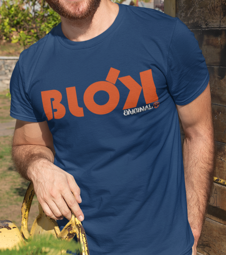 Essential Big Logo - in Orange - Men's Classic Fit