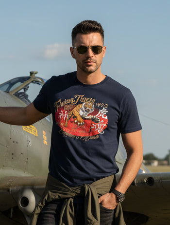 Original Flying Tigers - Front Print in Gold & Red - Men's Classic Fit Graphic T-Shirt